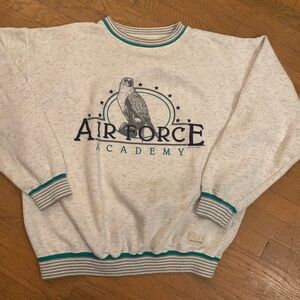 VINTAGE 80s women’s Air Force Academy Sweatshirt size M
